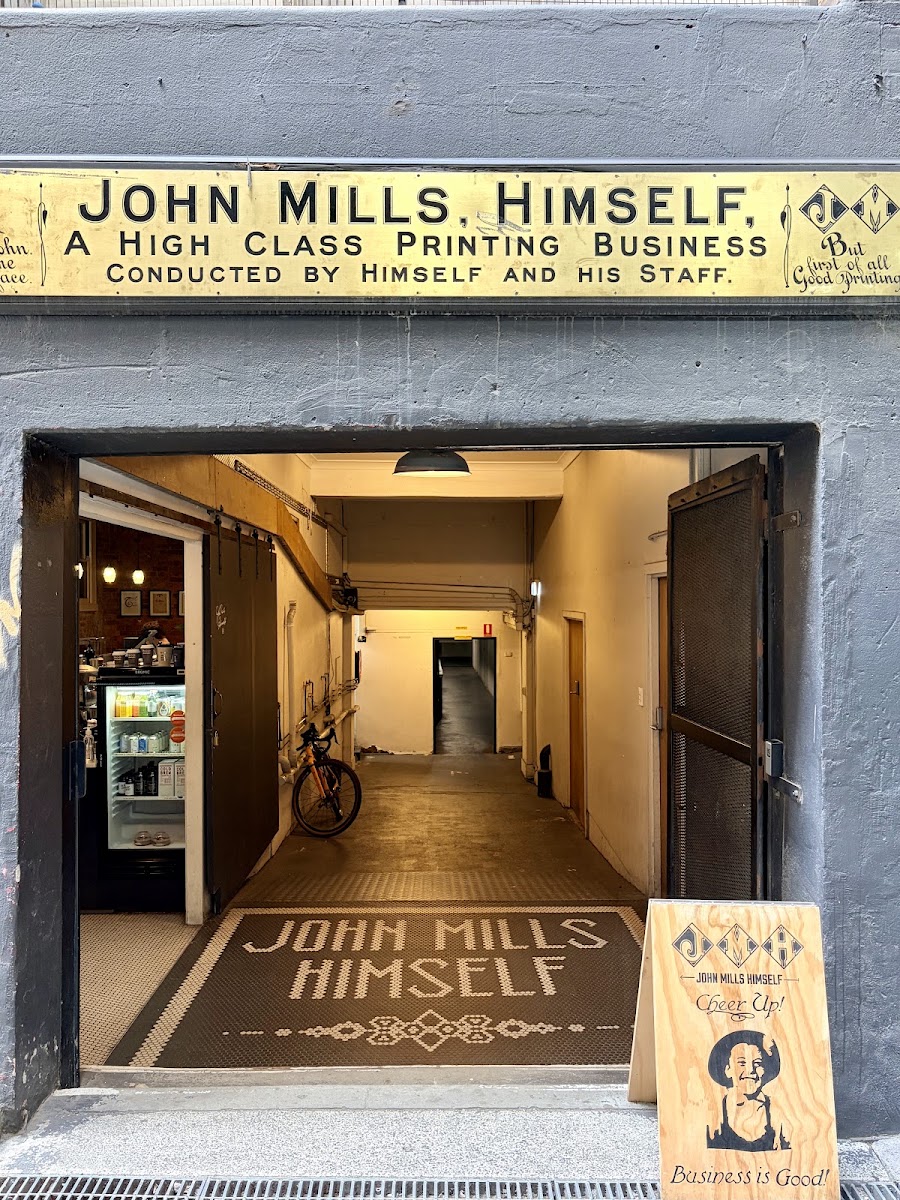 John Mills Himself Photo 3